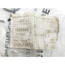 Pierścień zabezpieczający wał wyjściowy AUDI Q3 008311231 8311231