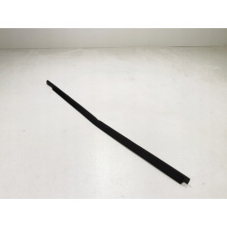 Listwa okienna przednia prawa do Renault Clio III (2005-2012) 8200426703