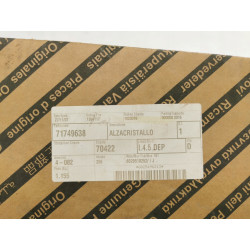Podnośnik szyby prawy przedni Fiat Grande Punto 71749638
