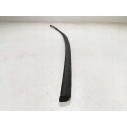 Opel OE 90389670 uszczelka szyby klapy bagażnika górna 90389670