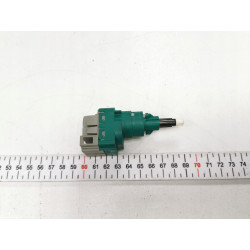 Włącznik świateł STOP VOLKSWAGEN GOLF BORA OE 7L6945511