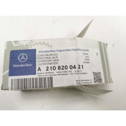 KIERUNKOWSKAZ BOCZNY KLOSZ MERCEDES-BENZ SPRINTER OE A2108200421