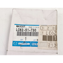 ZNACZEK EMBLEMAT LOGO NAPIS TYŁ NA KLAPE MAZDA MPV LC62-51-730