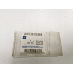 Emblemat na bagażnik Opel 1.8, emblemat tylny do Tigry B 93164820
