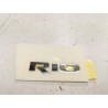 EMBLEMAT ZNACZEK NA KLAPĘ KIA RIO III 86310 1W000