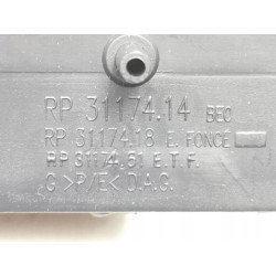 ZESTAW, PANELE PRZEŁACZNIKÓW SZYB PRZÓD RENAULT CLIO II OE 7701205871