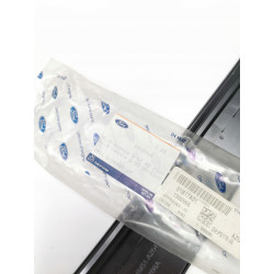 LISTWA PRAWA SŁUPKA DRZWI TYLNYCH FOCUS 2004-2008 4M51-A254A40-AF 1360966