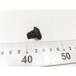 ZACISK POSZYCIA DRZWI 15 X 30 X 0,75 KUGA FOCUS W714936-S300 1681394