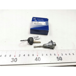 Zamek drzwi przednich lewych Hyundai I20 2008- OE 81970 1JB00