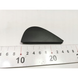 LISTWA TRÓJKĄTNA DRZWI PRAWY TYŁ FORDA FIESTA MK4 OE 1018995