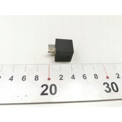 PRZERYWACZ ŚWIATEŁ KIERUNKU JAZDY I AWARYJNYCH APE APE131 APE13