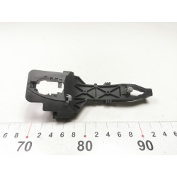 KORPUS WEWNĘTRZNY KLAMKI PRAWEJ HYUNDAI IX 20 2011- OE 82665 1P000