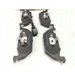 Zestaw klocków hamulcowych, hamulce tarczowe przód Eurorepar 1617254080