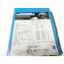 Zestaw klocków hamulcowych hamulce tarczowe przód Fomar WVA 21201 FO 443381