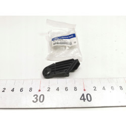 UCHWYT MOCOWANIA REFLEKTORA PRAWY ZEWNĘTRZNY HYUNDAI IX35 OE 92142 2S500