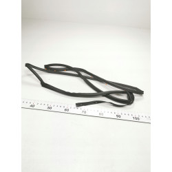 Uszczelka drzwi lewy tył Hyundai I30 2007- OE 83130 2L000