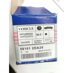 KLOCKI HAMULCOWE PRZÓD HYUNDAI ACCENT GETZ OE 58101 2DA20