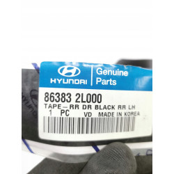 Taśma, listwa tylna drzwi lewy tył Hyundai I30 2007- OE 86383 2L000