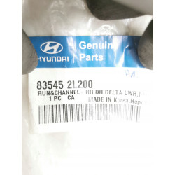 Ramka drzwi prawy tył Hyundai I30 2007- OE 83545 2L200