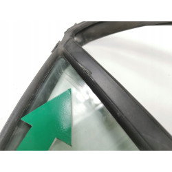 SZYBA BOCZNA TRÓJKĄT HYUNDAI I20 II 5D (PRAWY TYŁ)