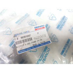 Uszczelka górna drzwi przednich lewa Daewoo Nubira I OE 96301647