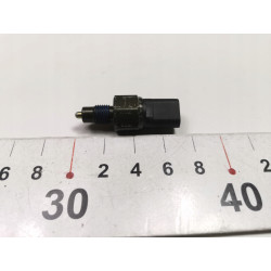 Włącznik świateł cofania Hyundai Accent II IV Coupe I KP05070EM