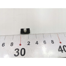 SPINKA LISTWY BOCZNEJ PROGU HYUNDAI TUCSON IX35 OE 87758-2S000