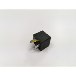 PRZEKAŹNIK 12V MAX16A PA66 ŚWIATEŁ PRZECIWMGIELNYCH DAEWOO NEXIA 90057745