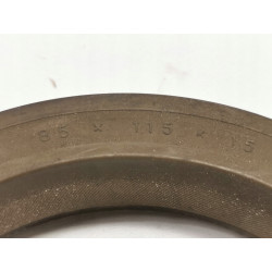 PIERŚCIEŃ USZCZELNIAJĄCY WAŁU KORB. TYŁ 85x115x15 4C90 DAEWOO FSO 779059041