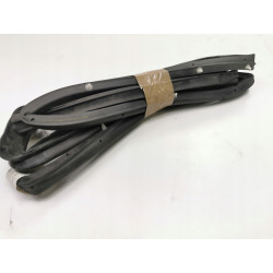 USZCZELKA DRZWI PRZEDNICH LEWYCH DAEWOO LANOS 1997- 96304074