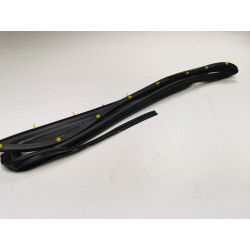 USZCZELKA DRZWI PRAWY TYŁ HYUNDAI i30 2008- OE 83140 2L000